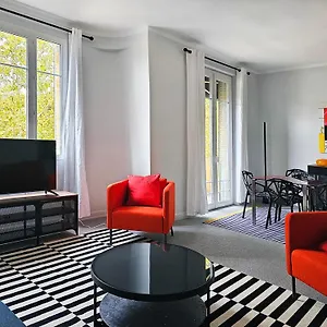  Apartment L'idrac, En Hyper Centre France