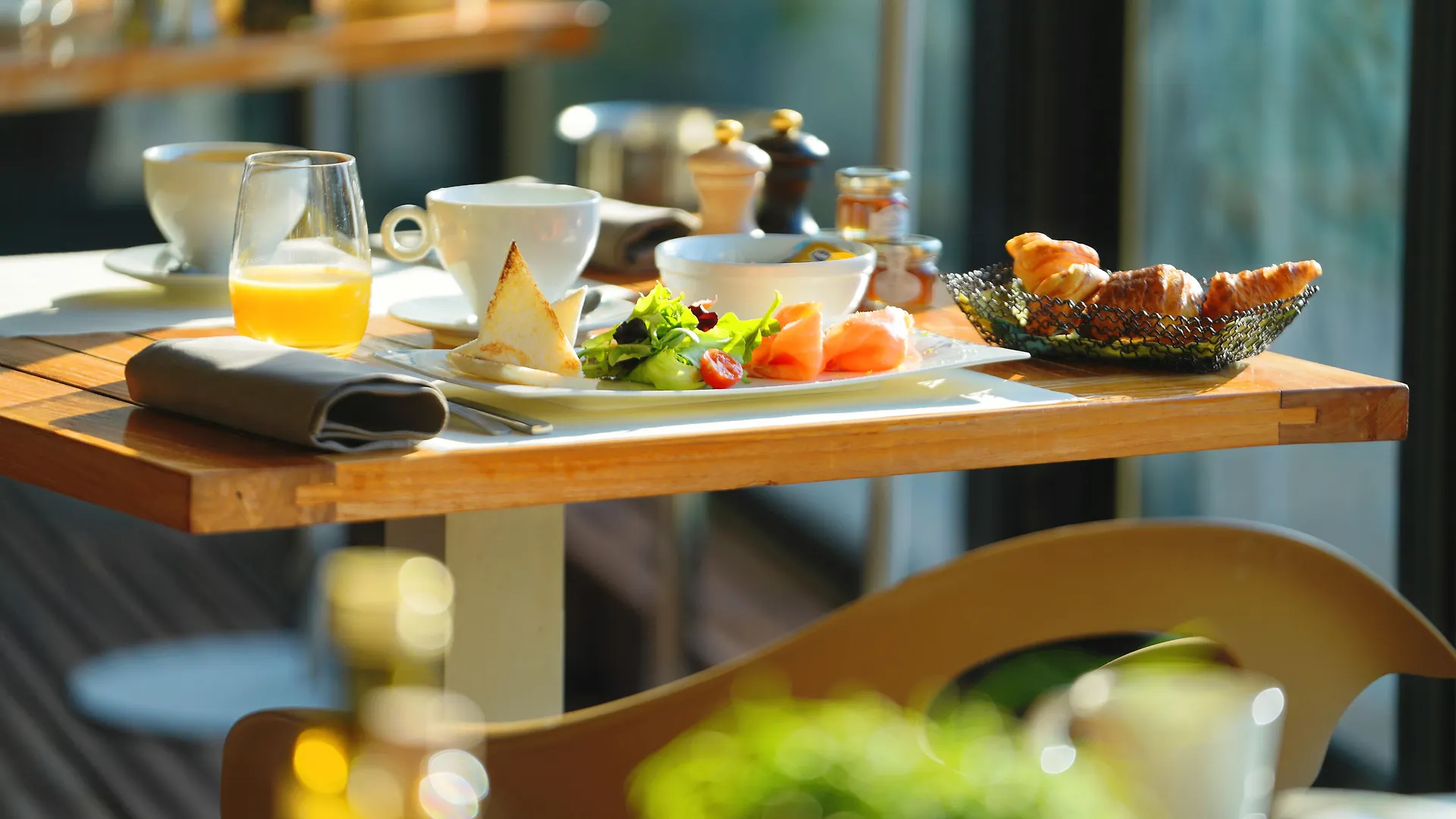 Luxotel Cannes Hotel