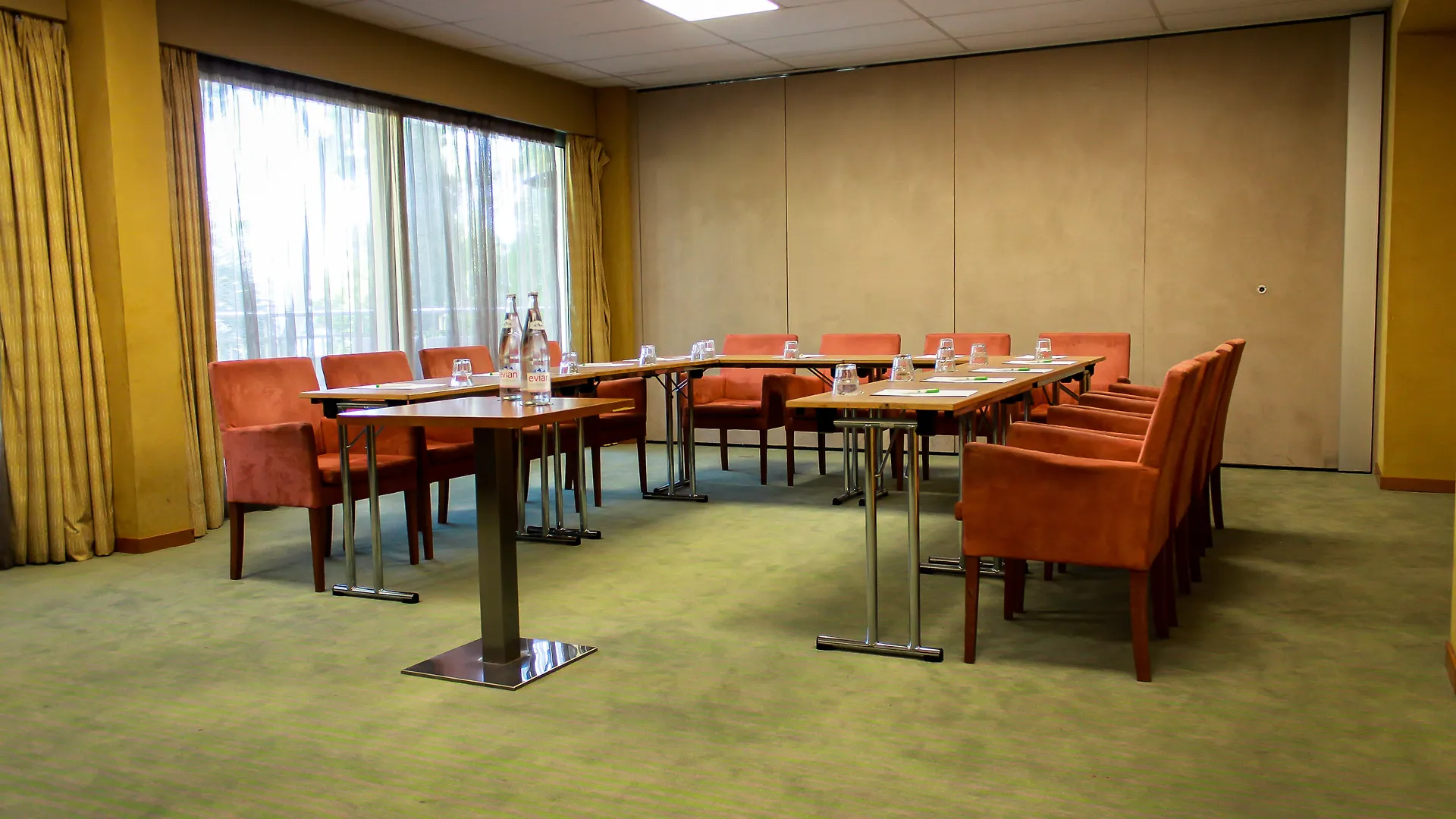 Luxotel Cannes Hotel