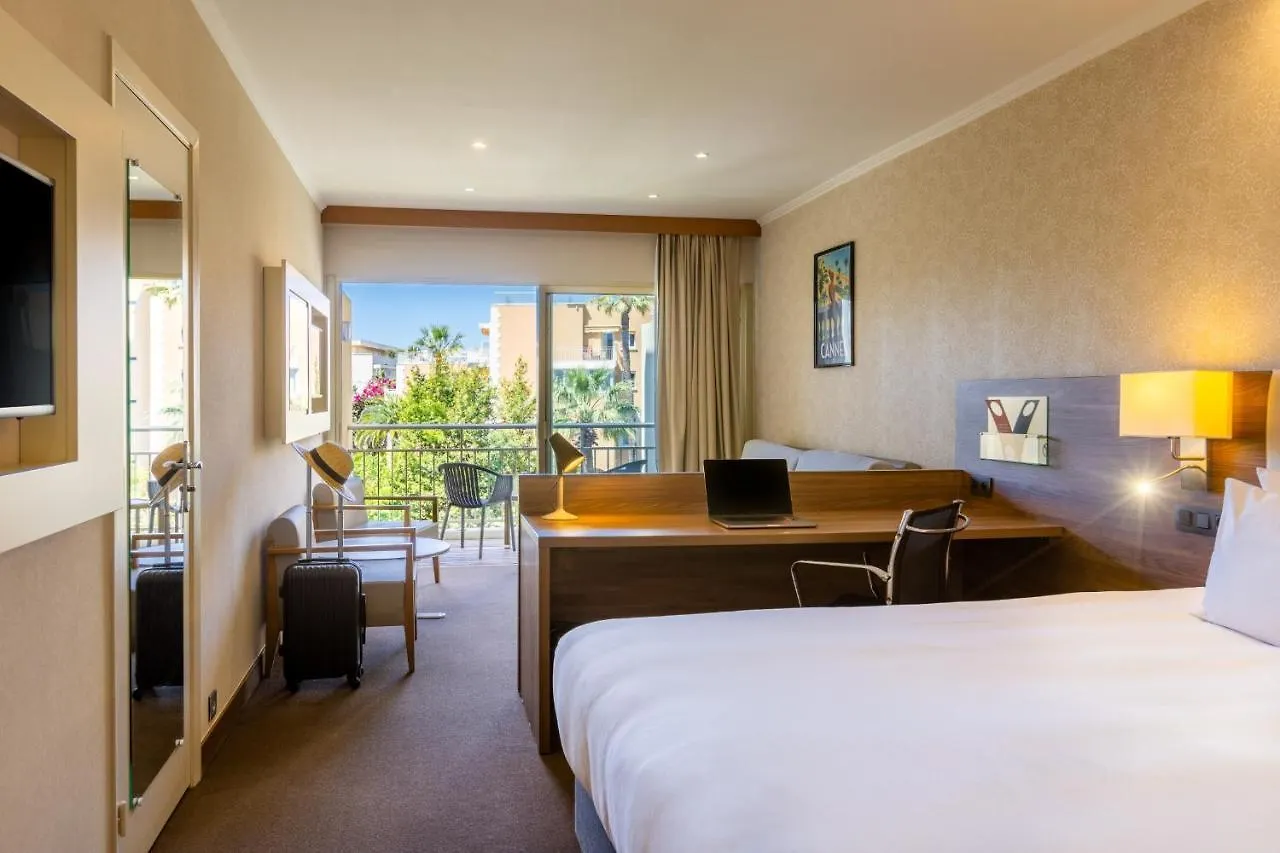 Luxotel Cannes Hotel
