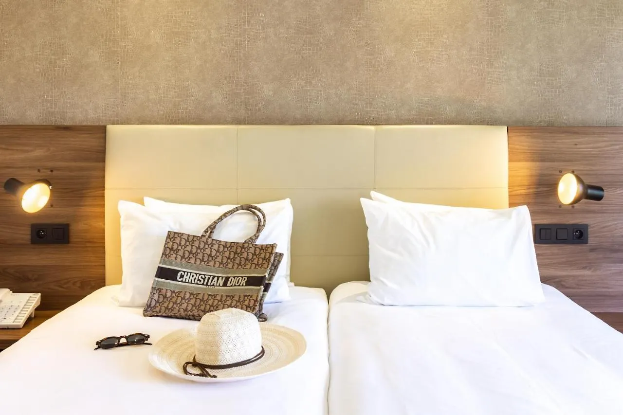 Hotel Luxotel Cannes